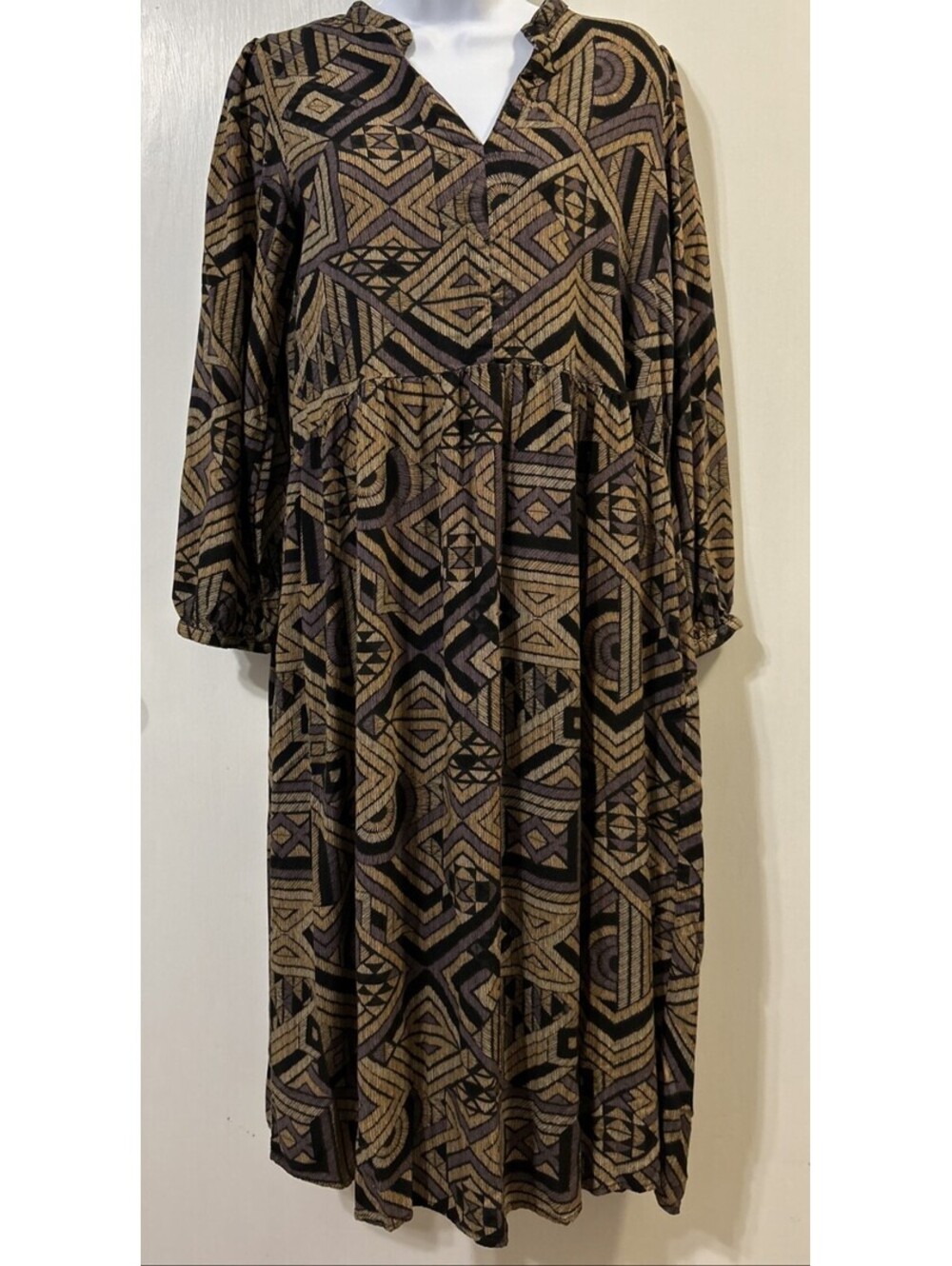 World Market S/M Geometric Boho Tan, Purple Black Midi Dress V Neck